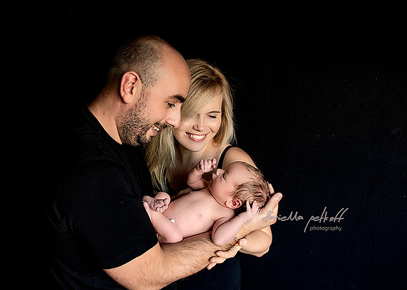 Newborn baby photo